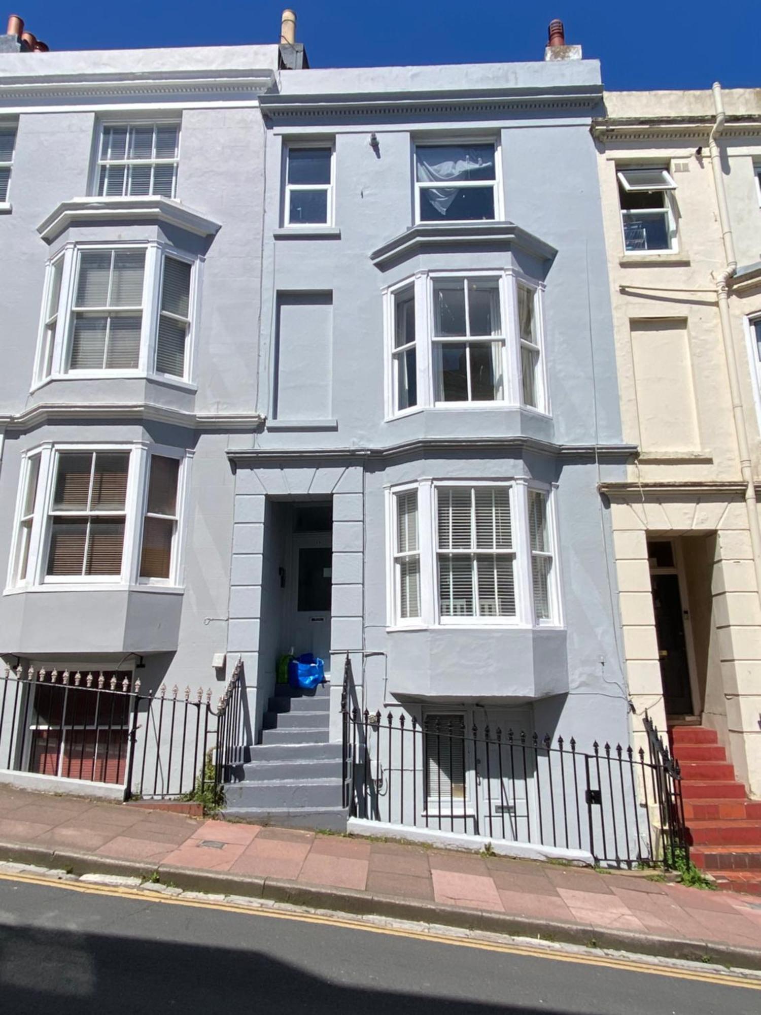 Centrally Located, Comfortable Apartment Near Station, Beach And North Laines Hove Buitenkant foto